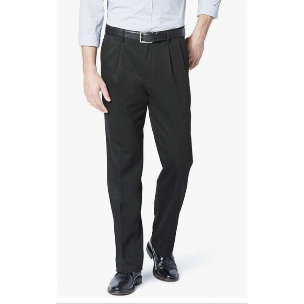 Dockers Mens Easy Khaki Classic Fit Pleated Dress Pants 36 W x32 L Stretch Black